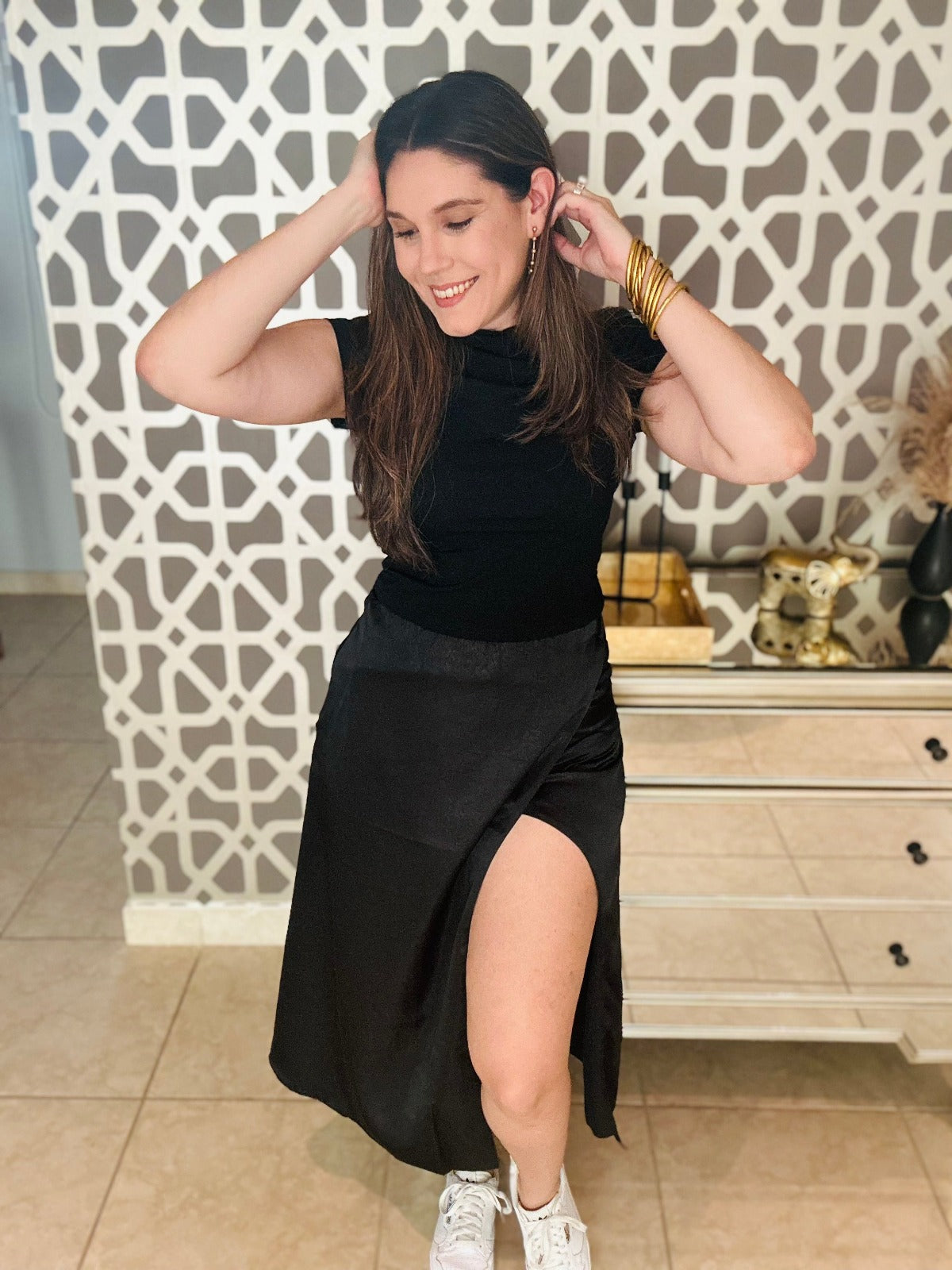 Black skirt